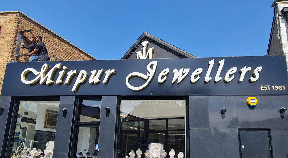 3D Shop Signs – Create Bold and Professional Storefronts with 3D Signs