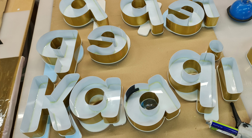 Custom Signage Birmingham – Unique Signs That Match Your Brand Identity 1 Custom Signage Birmingham – Unique Signs That Match Your Brand Identity